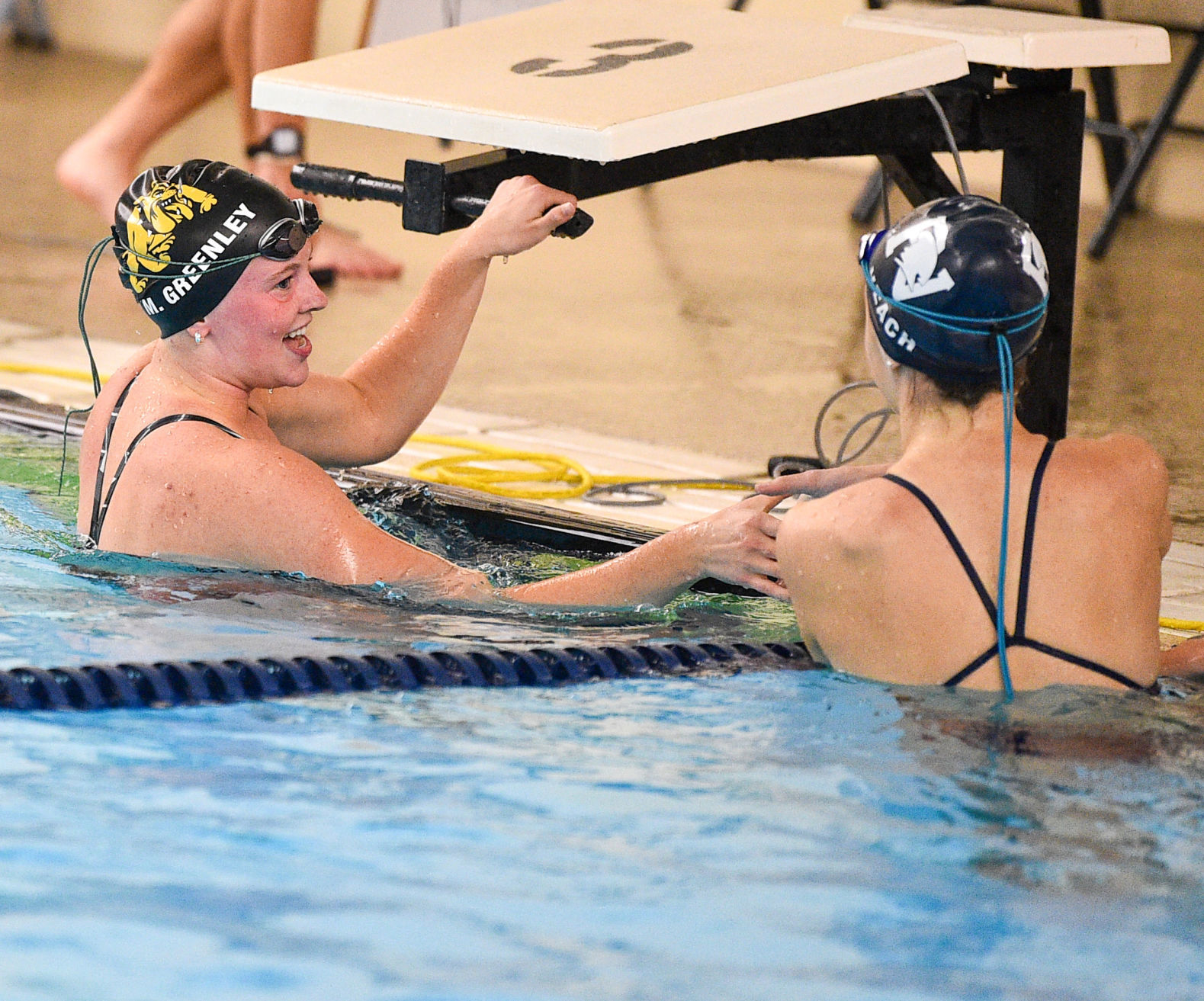 100819-qct-spt-bett-pv-swimming-024a.JPG